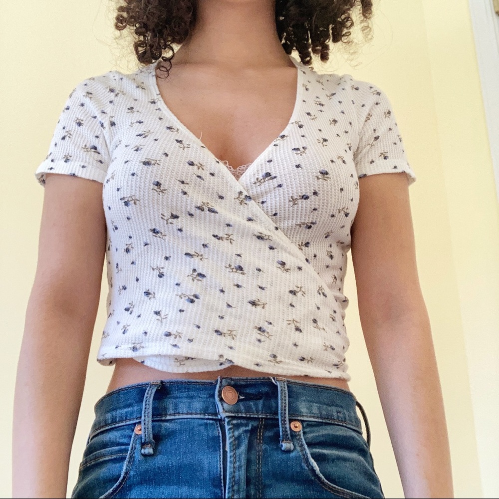 Brandy Melville wrap top